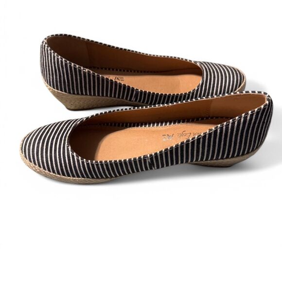 American Eagle Outfitters Espadrilles Wedge Women's Black/White Slip-on's  8.5 - Picture 1 of 5
